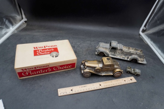 Wm Penn Cigar Box W/ Metal Vehicles (Metal Masters, Banthrico Bank W/ Key & Tootsie Toy)