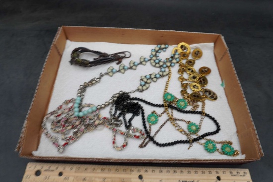 Assorted Necklace & Bracelet