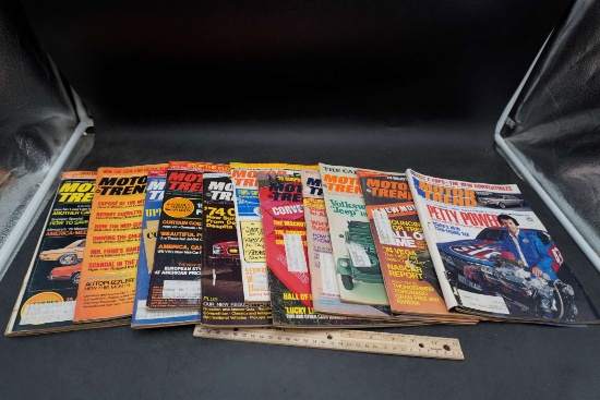 1970'S Motor Trend Magazines