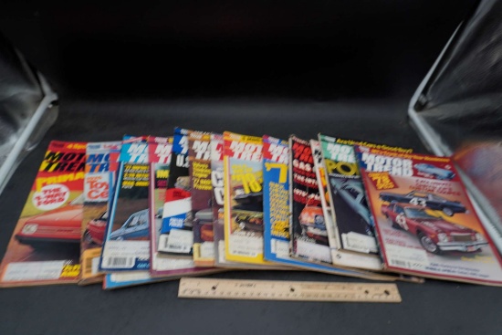 1970'S Motor Trend Magazines