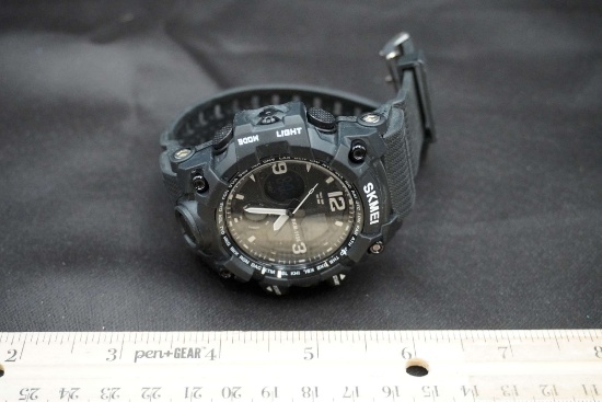 Skmei Men'S Watch (Green Light)