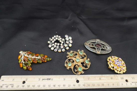 Vintage Brooches