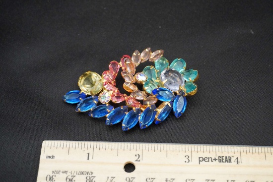 Colorfulful Brooch