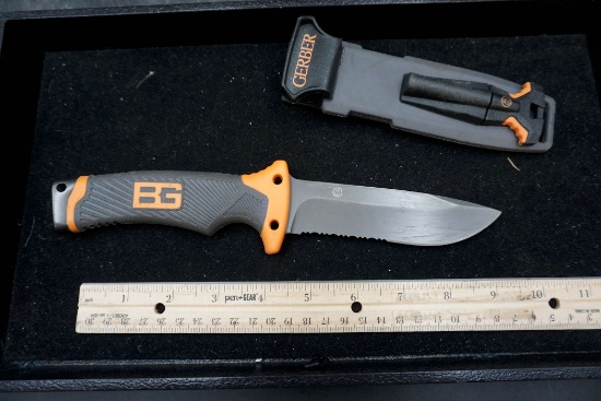 Gerber Bear Knife W/ Sheath