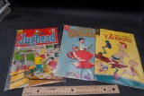 3 Comic Books - Jughead, Clyde Crashcup & The Jetsons