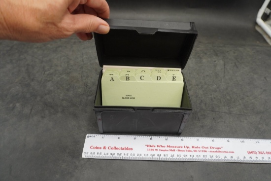 Globe-Weis Plastic Card File Box & Index Dividers