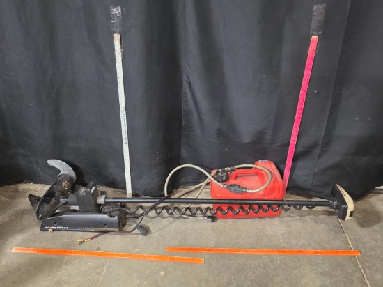 Minn Kota Metal Autopilot Trolling Motor & Plastic Quicksilver Fuel Tank Lot