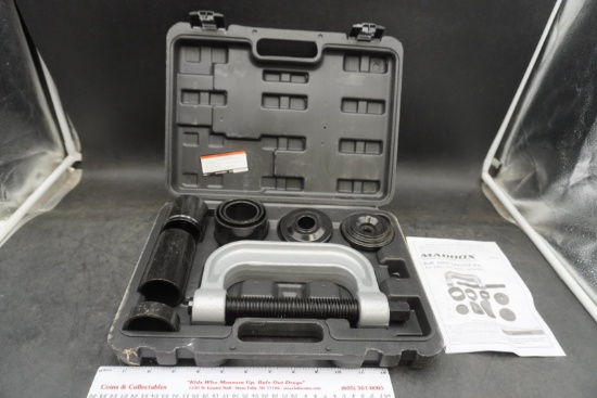 Maddox Steel Ball Joint Service Kit Tool Set in Plastic Case