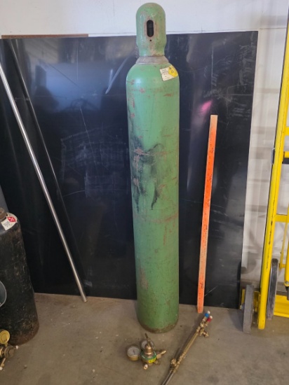 Hobart Metal Oxygen Gas Cylinder Torch & Brass Regulator Collection