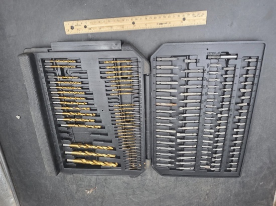 Plastic Drill Bit & Screwdriver Bit Set Case