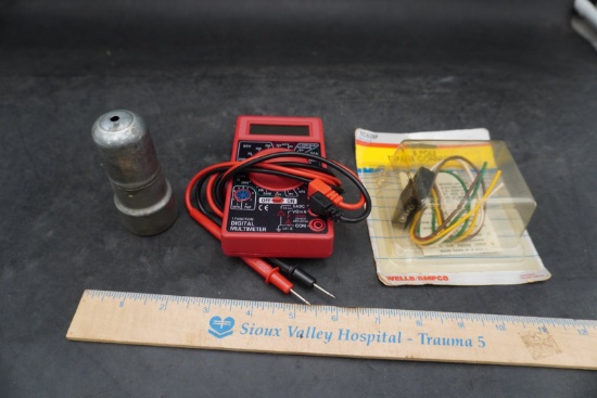 Metal Battery Terminal Cleaner & Plastic Digital Multimeter Tool Lot