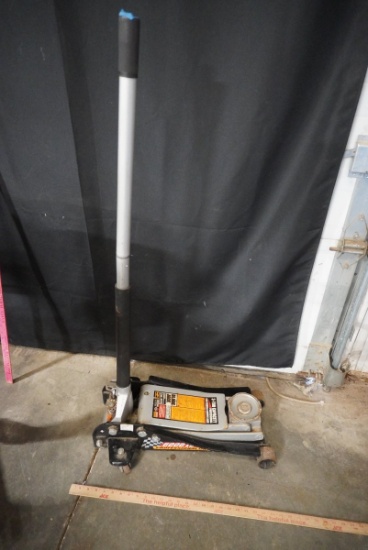 Black Jack 3-Ton Low Profile Steel Floor Jack