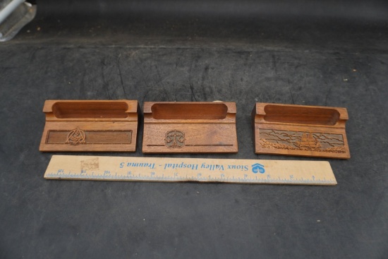 Wood Carved Wood Desk Name Plate Card Holder Lot of 3