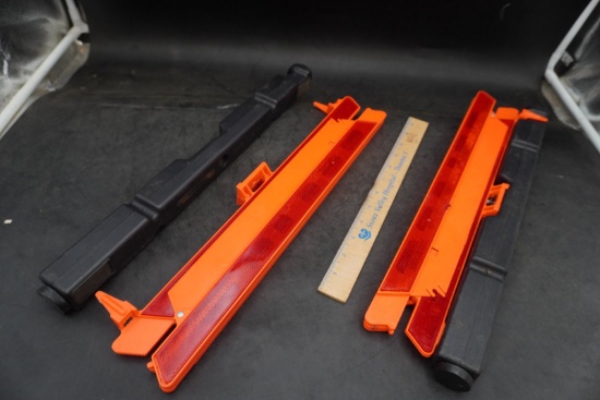 Plastic Emergency Warning Triangle Roadside Reflector Collection