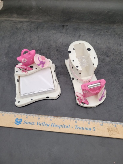 Unbranded Polka Dot Resin Desk Accessories Lot (2 Pieces)