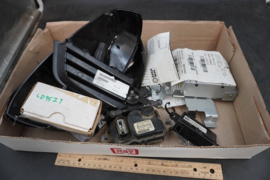 Assorted Mixed Plastic & Metal Auto Parts Collection Lot
