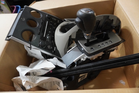 Buick Lacrosse 2012 Plastic Dash Bezel & Floor Shift Assembly Lot