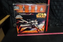 Hasbro Star Wars Revenge of the Sith ARC-170 Fighter Set 2005 (In Box)