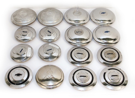 1932-1936 Vintage Chevy & Ford Hubcaps (16)