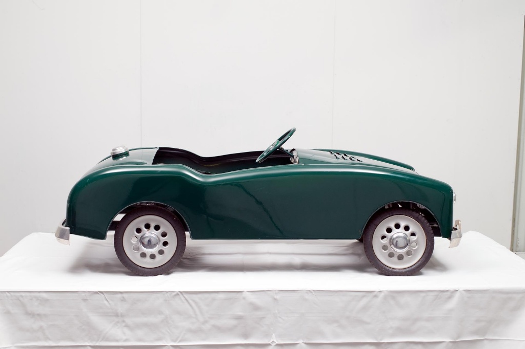 austin healey pedal car