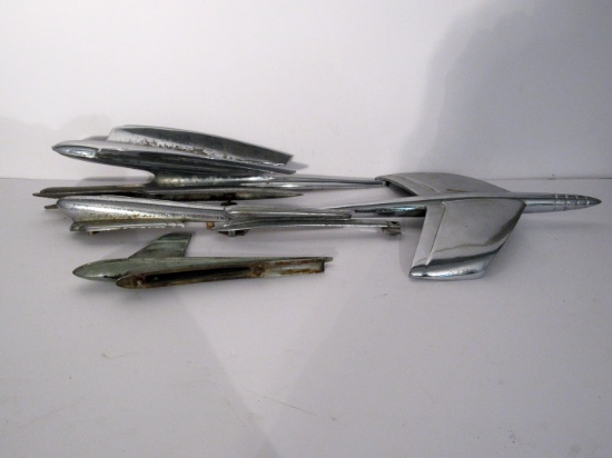 Mixed Lot Of Unknown Name Hood Ornaments