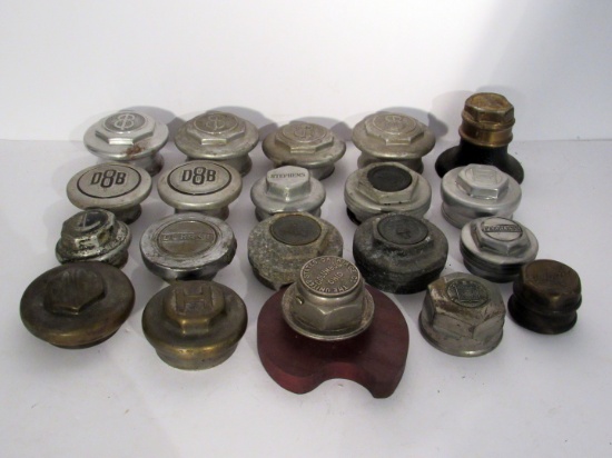 Vintage Mixed Lot Of Threaded Wheel Caps