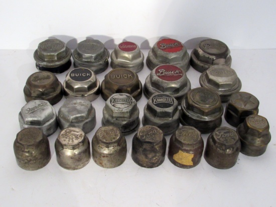 Vintage Mixed Lot Of Wheel Caps, Chevy, Buick and Olds