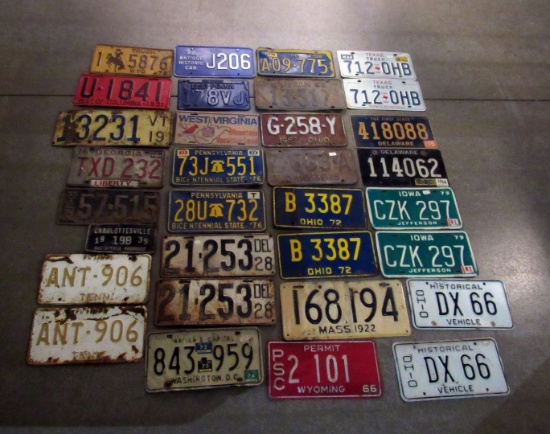 Vintage Mixed States License Plate Lot
