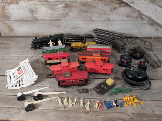 Vintage Tin and Plasitc Trains and Tracks