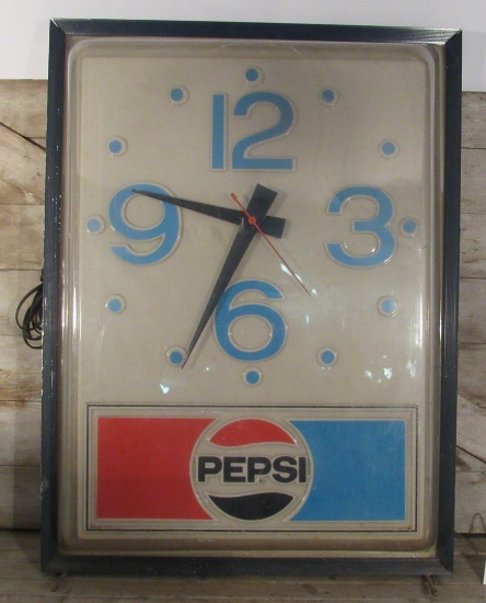 Large Vintage Pepsi-Cola Lighted clock