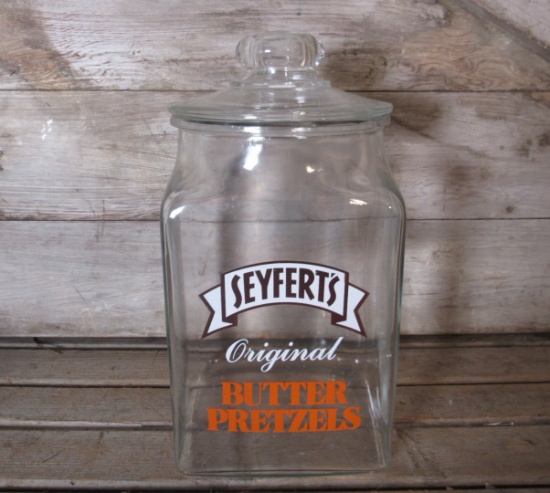 Vintage Seyferts Pretzels Glass Jar Canister