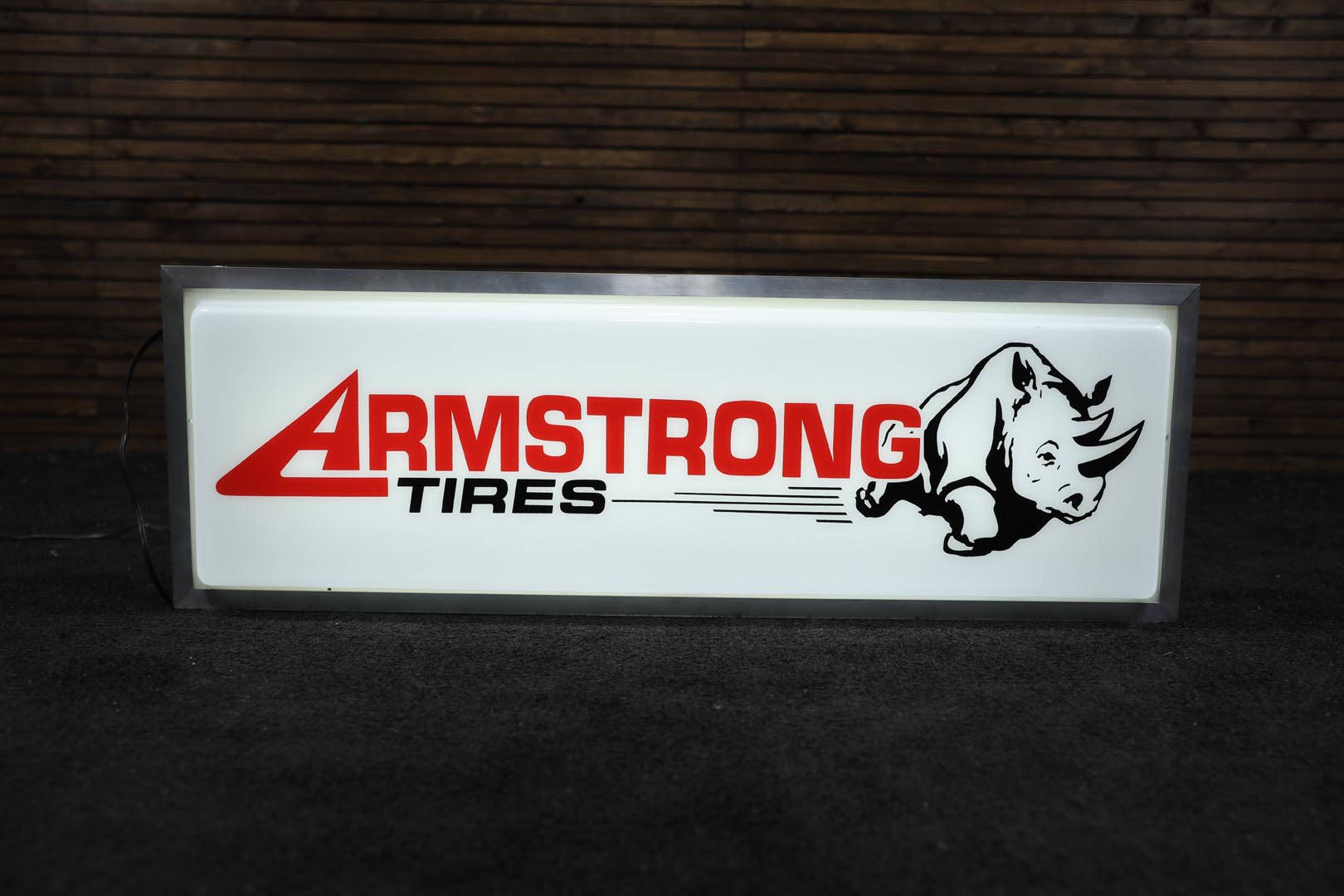 ケ*ン様 ARMSTRONG TIRES アンティークサイン Armstrong Tire Sign Authentic Antique Display Sign Garage