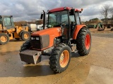 Kubota M105S Tractor MFWD