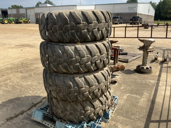 Set of (4) 405/70R20 Tires and Rims