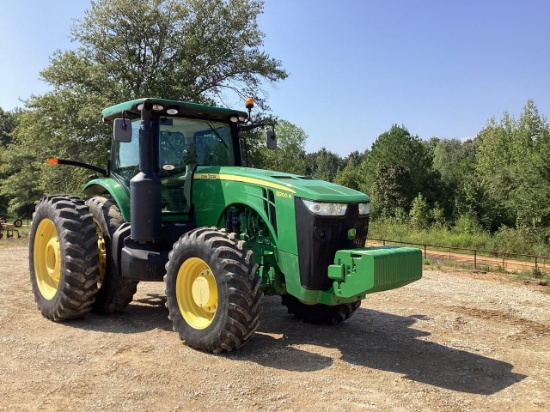 John Deere 8260R Tractor