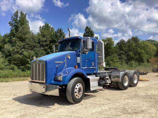 1999 Kenworth Day Cab Semi