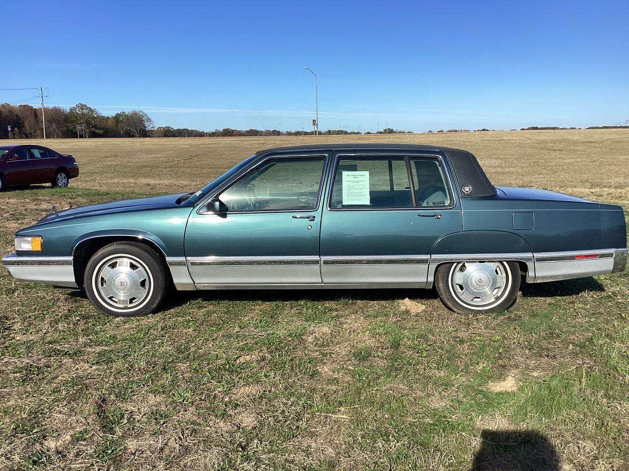 エスラジ 1993 Cadillac 60 Special Sedan | Proxibid