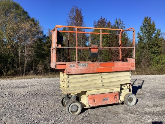 2016 JLG 2632ES Scissor Lift
