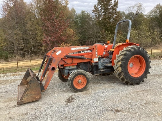 Kubota M5030SU Tractor w/ Woods Dual 195 Front End Loader