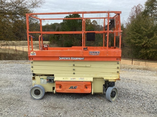2015 JLG 3246ES Scissor Lift