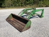 John Deere 168 Loader