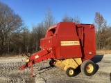 New Holland 640 Baler