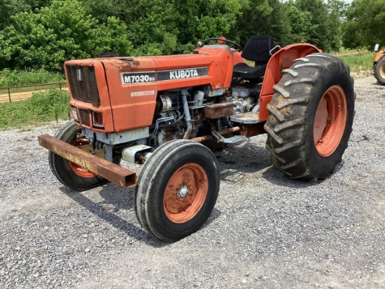 Kubota M7030SU Tractor