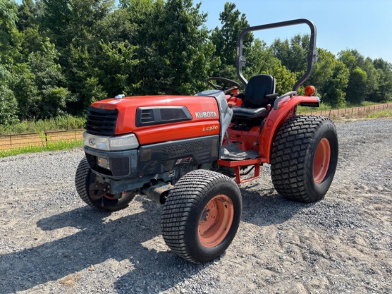 Kubota L4330D Tractor