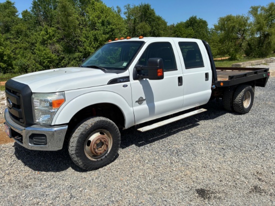 2012 Ford F350 Flatbed Truck