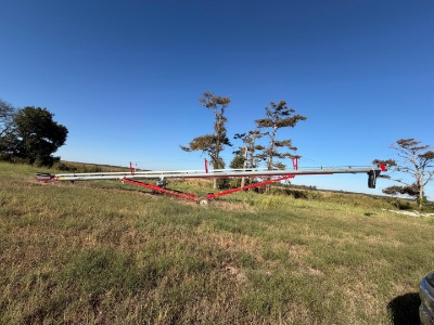 Hutchinson Grain Auger 13"x82'