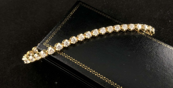 18KT GOLD Diamond Tennis Bracelet