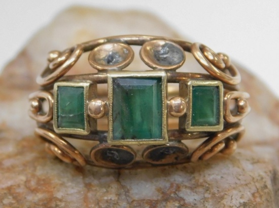 14K Gold Emerald Scrolled Wire Domed Ring 5.4g