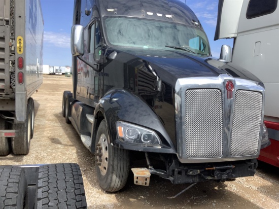 2012 KENWORTH T700