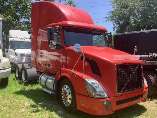 2006 VOLVO VNL630